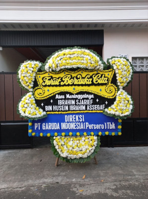 Papan Bunga Duka di Semin